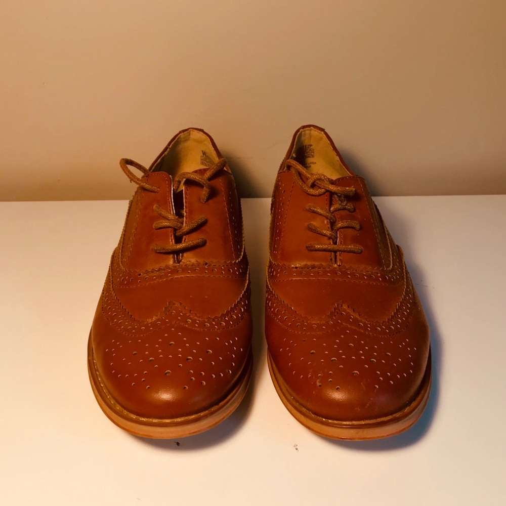 6.5 brown dress shoes brand new